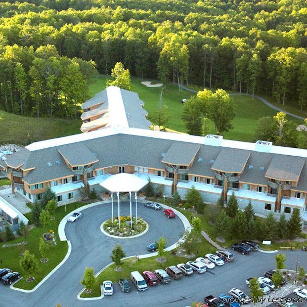 Cedar River Village Bellaire Exterior photo
